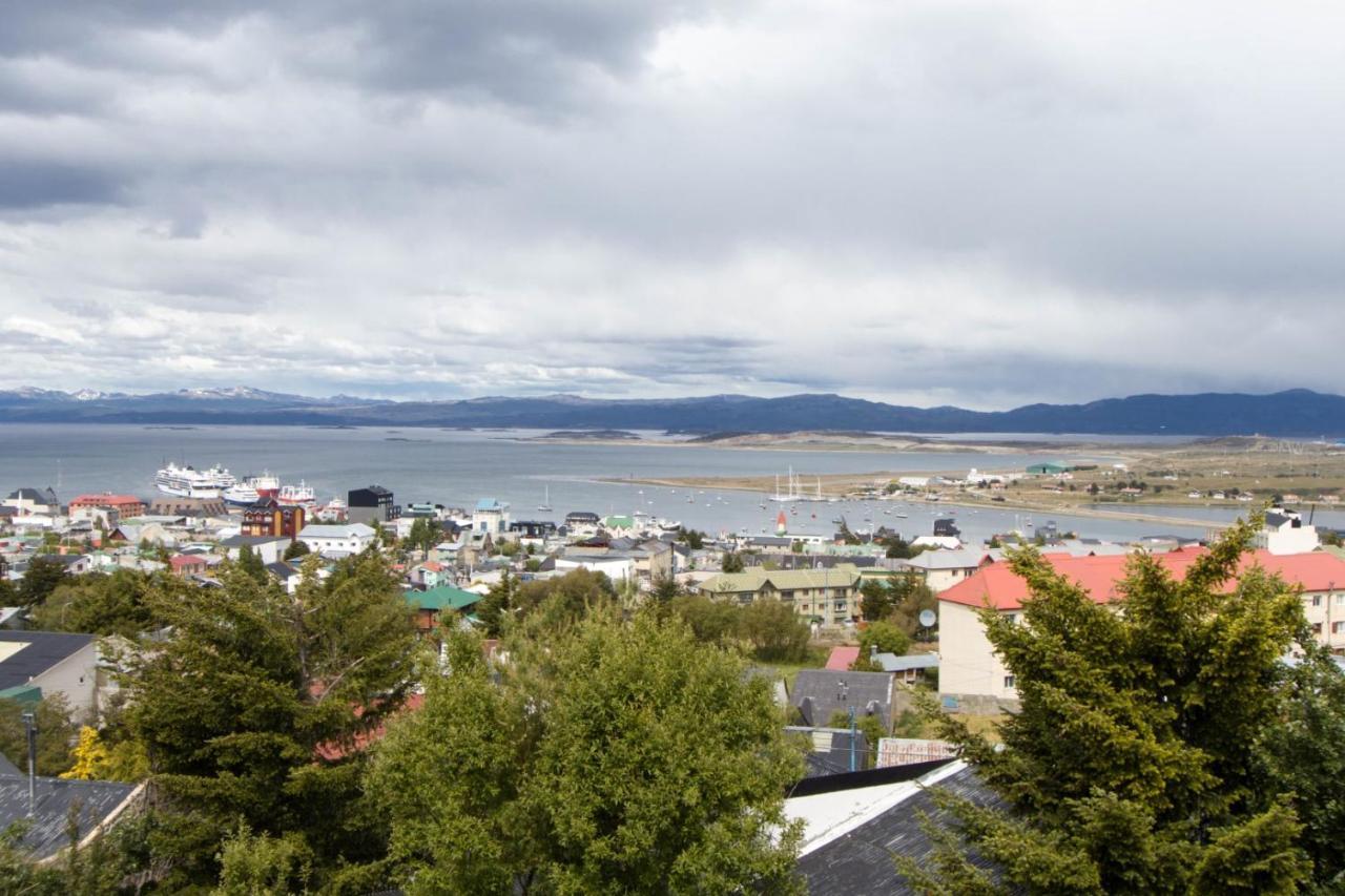 Gray Fox Apartments Alem Ushuaia Esterno foto